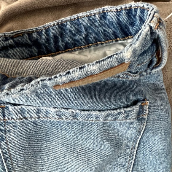 BlankNYC The Baxter Ribcage Straight leg distressed jeans - Picture 12 of 14